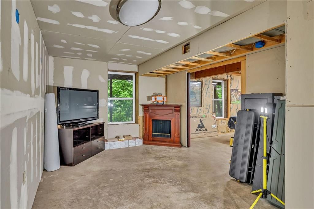 5279 Saratoga Drive — photo 48