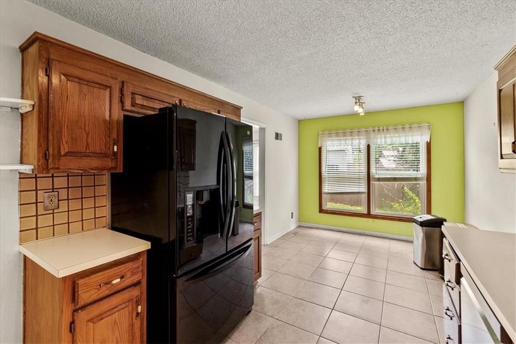 11635 Garnett Street — photo 10