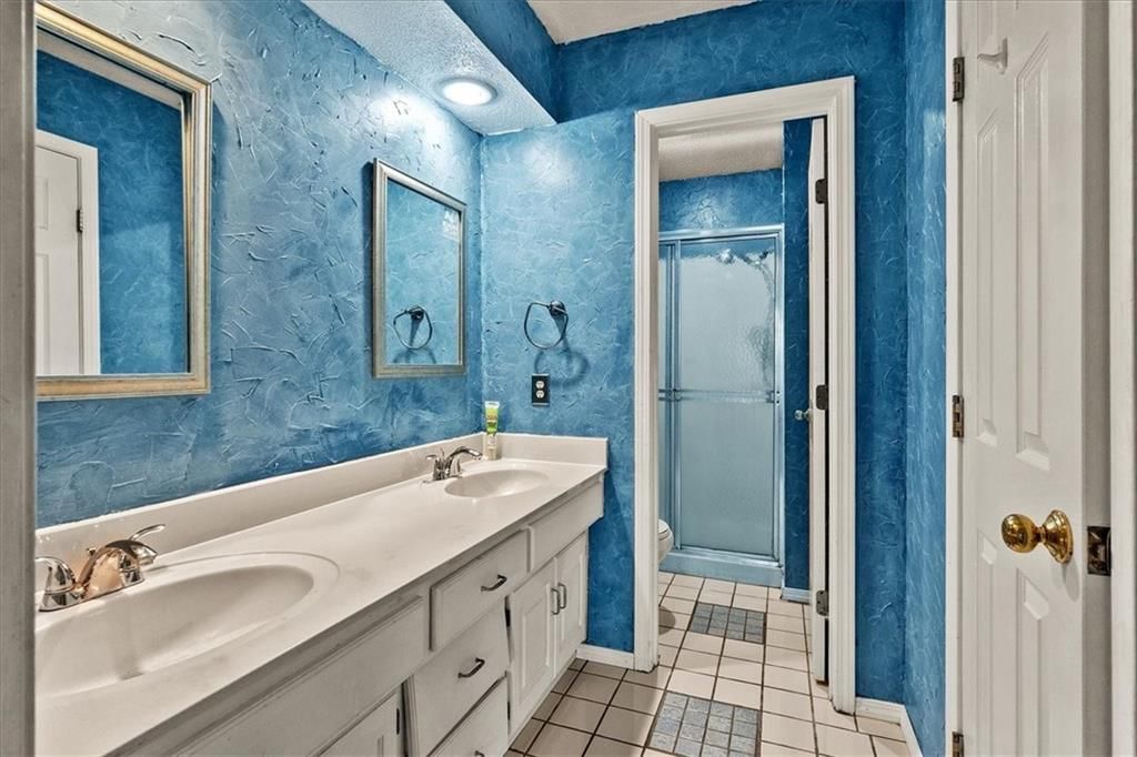 11635 Garnett Street — photo 15