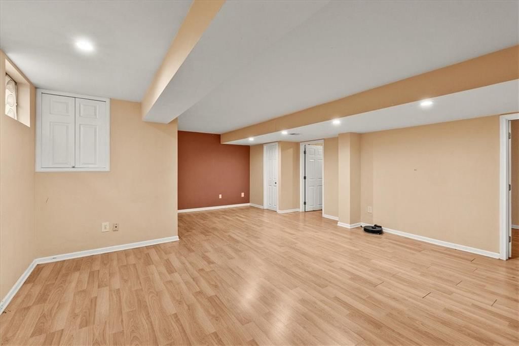 11635 Garnett Street — photo 21