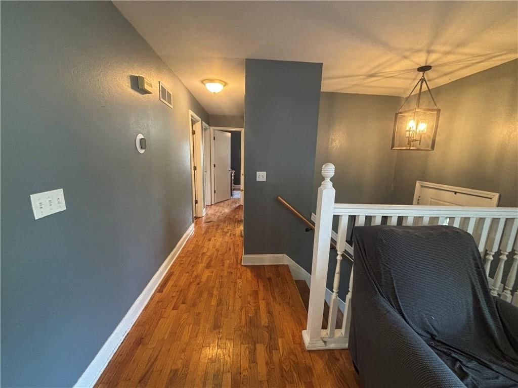 1410 Ridgeway Drive — photo 8