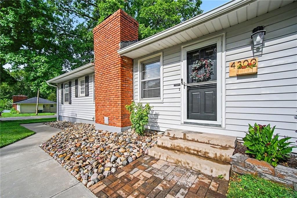 4300 N Holmes Street — photo 3