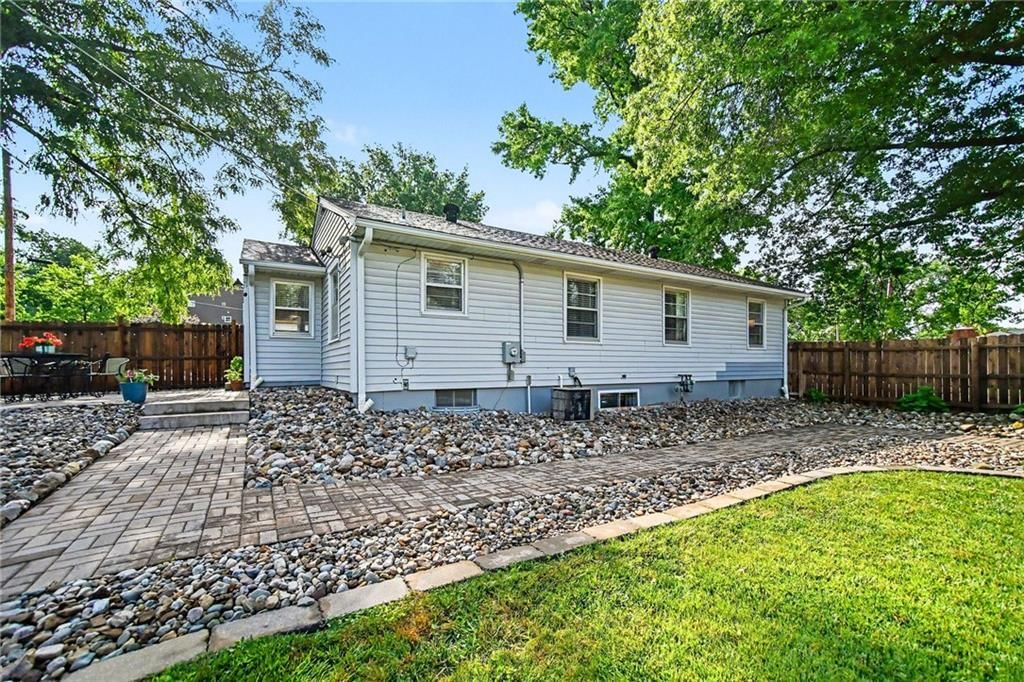 4300 N Holmes Street — photo 24