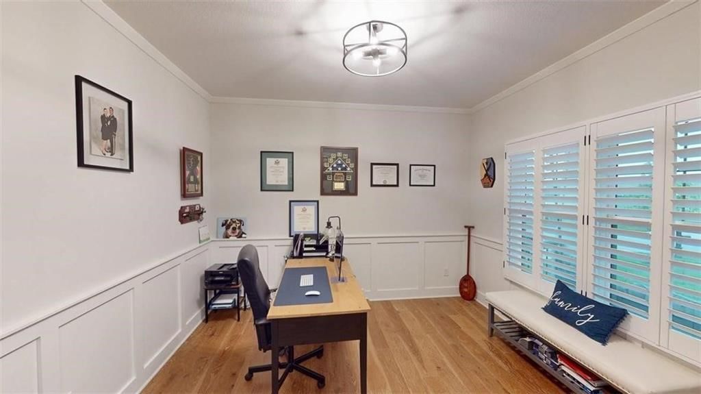 Photo 23 of 36 - 5612 NW 96th Street, Kansas City, MO 64154