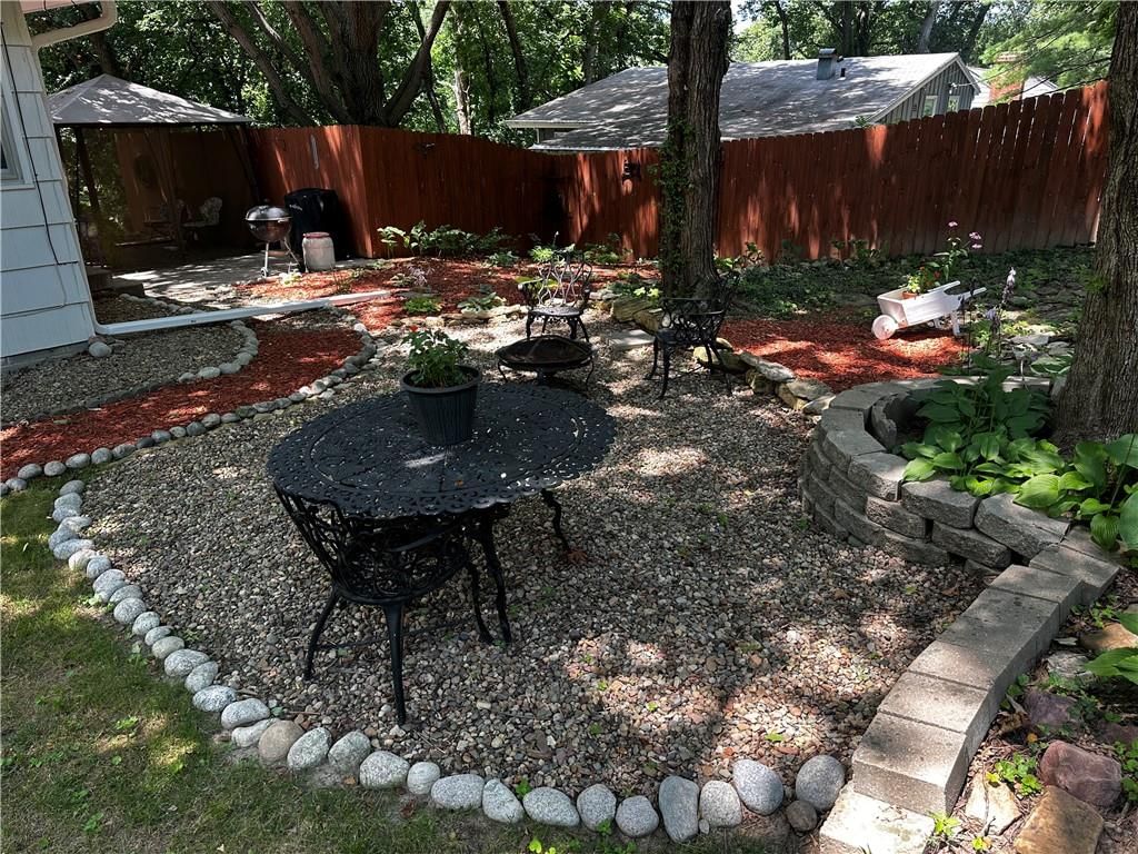2505 Homestead Lane — photo 29