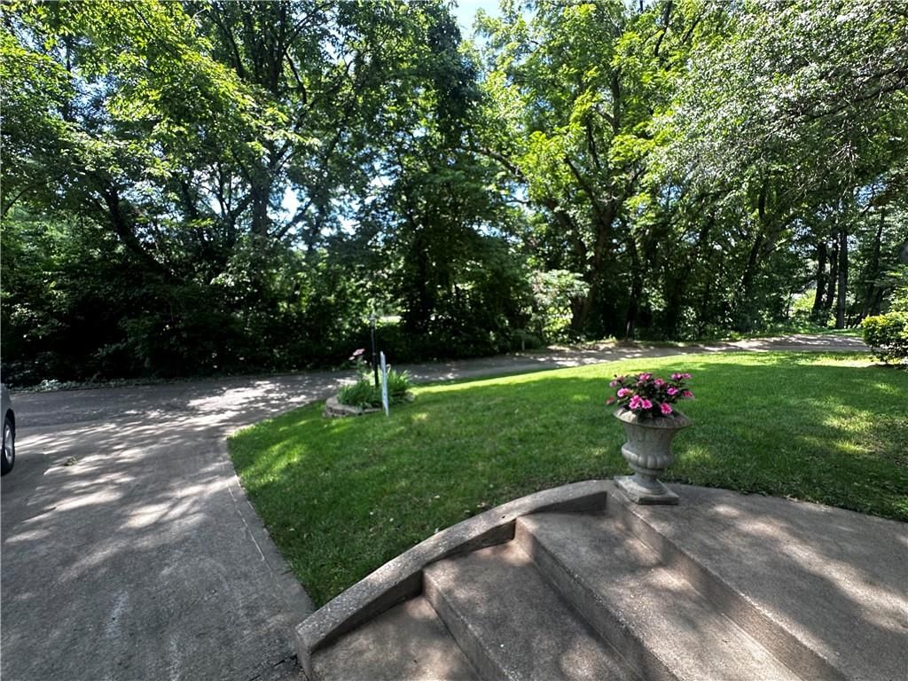 2505 Homestead Lane — photo 31