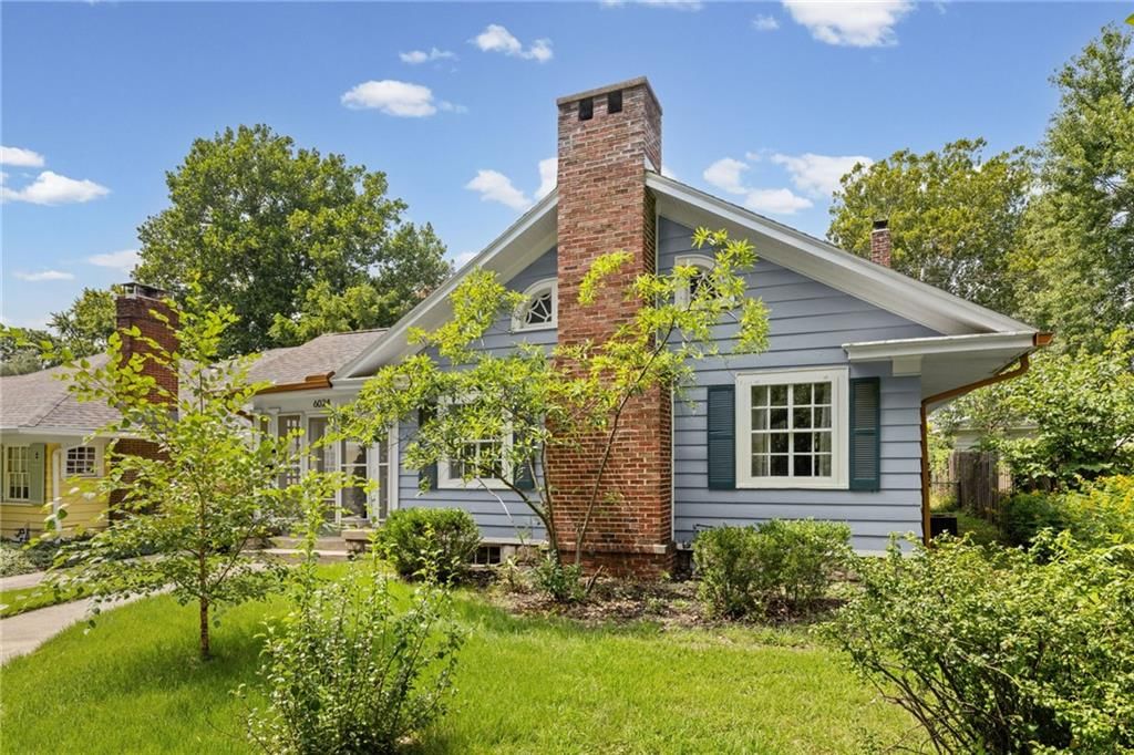 6024 OAK Street — photo 3