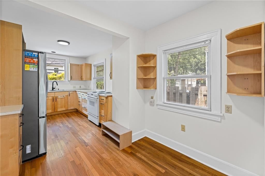 6024 OAK Street — photo 15