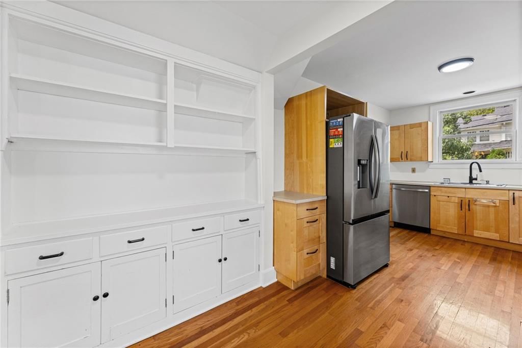 6024 OAK Street — photo 16