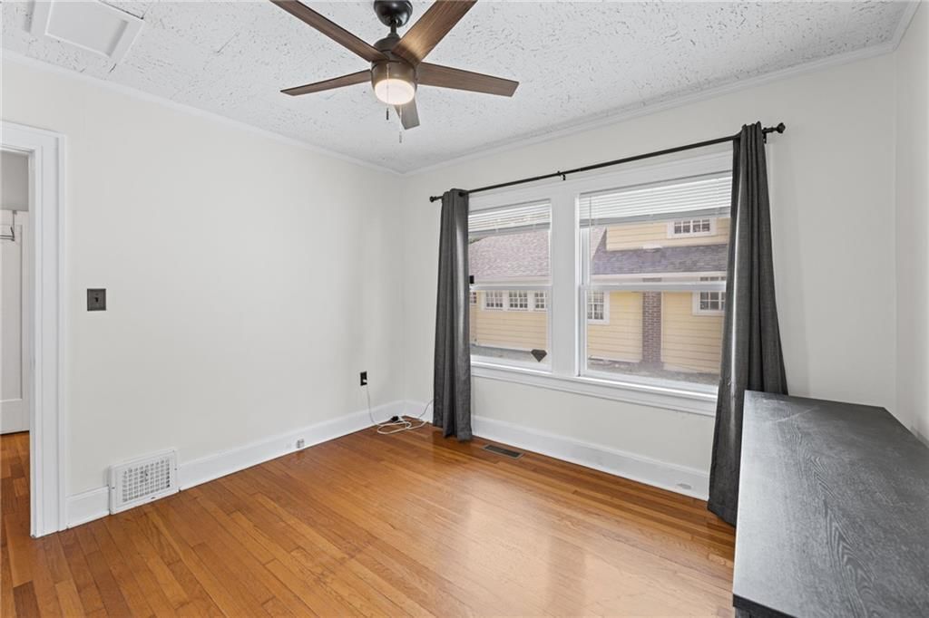 6024 OAK Street — photo 21