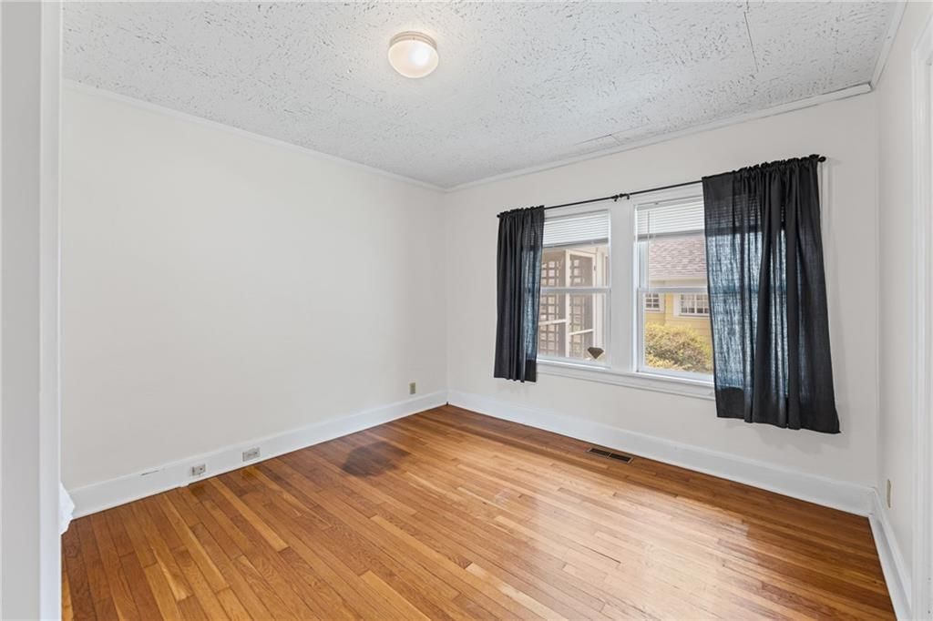 6024 OAK Street — photo 25