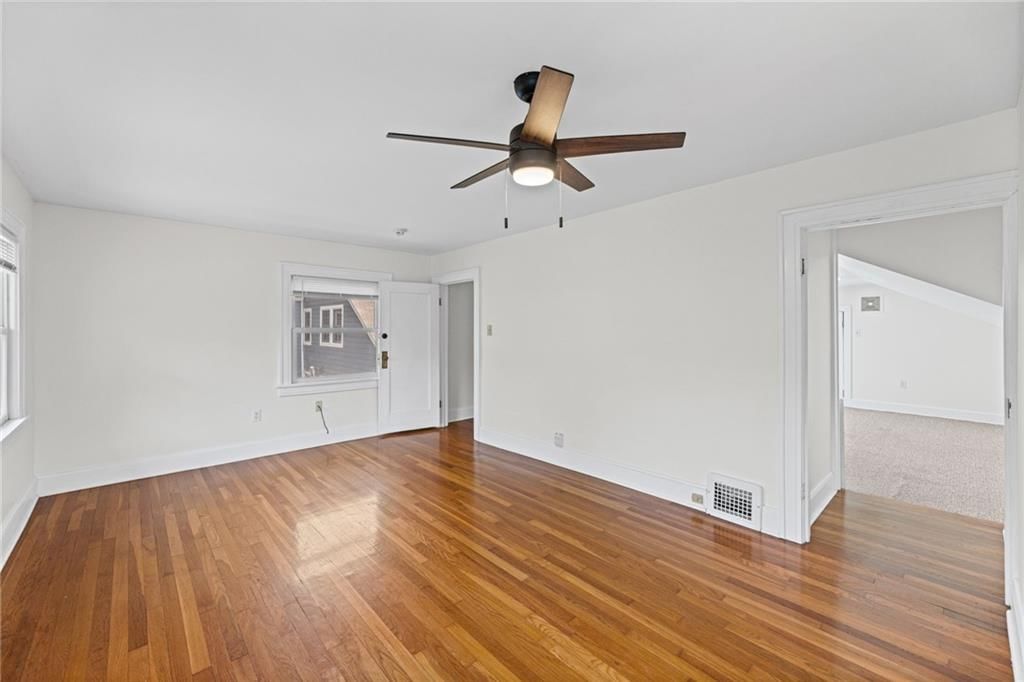 6024 OAK Street — photo 33