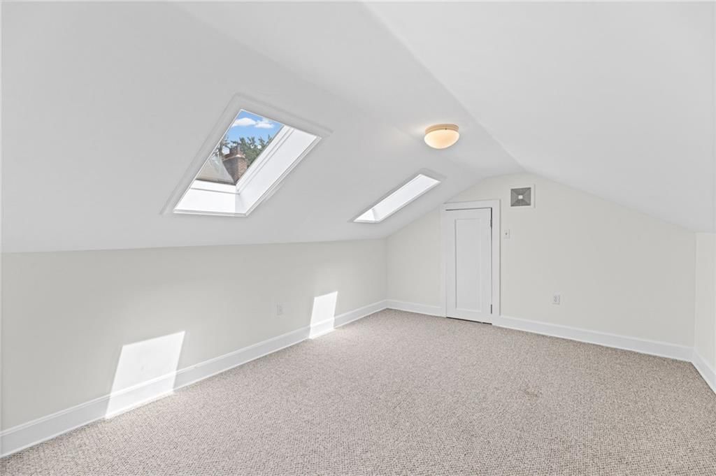 6024 OAK Street — photo 35