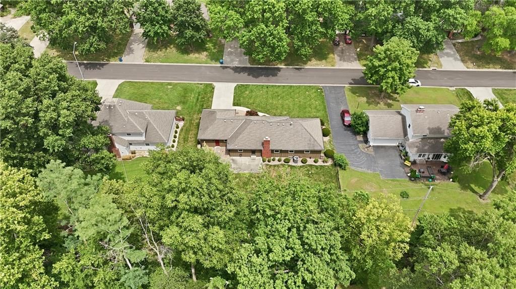 4320 S Dover Avenue — photo 10