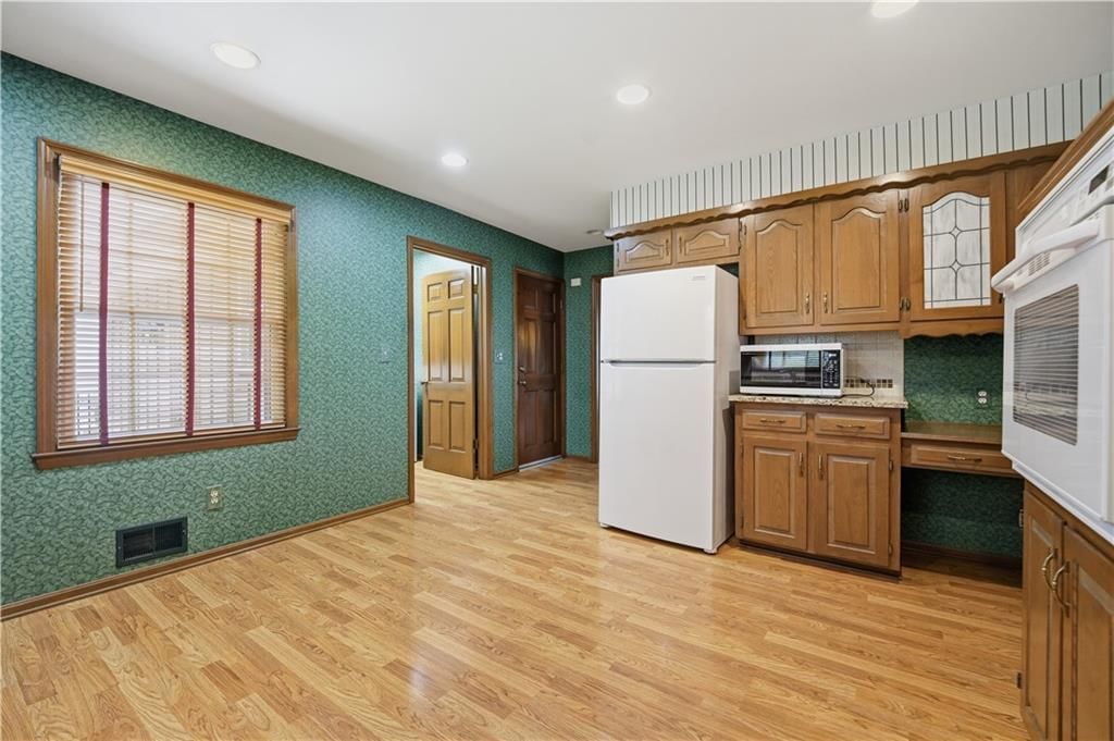 4320 S Dover Avenue — photo 18