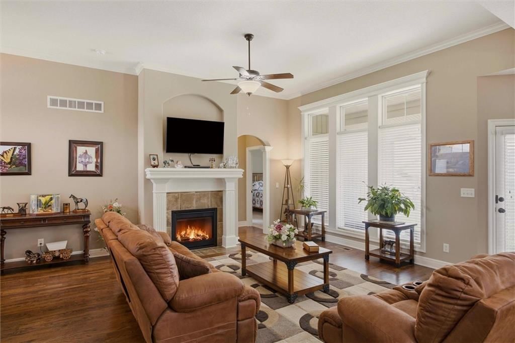 311 Crestview Court — photo 5