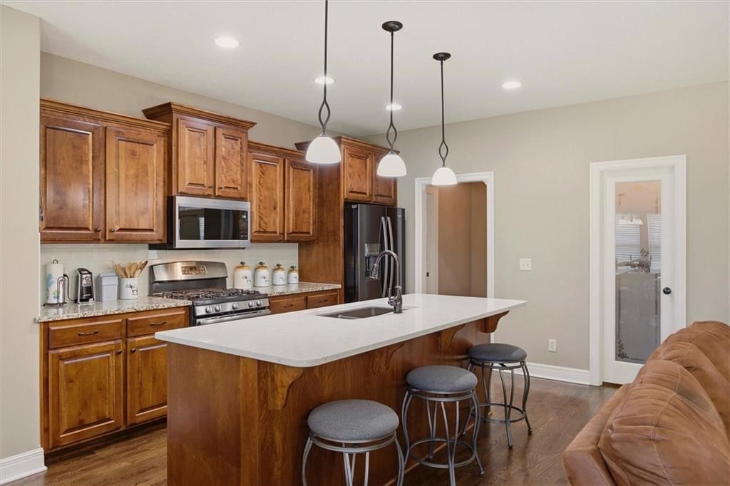 311 Crestview Court — photo 8