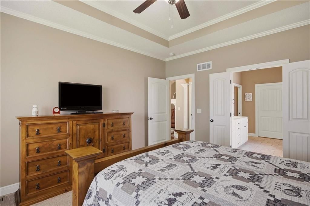 311 Crestview Court — photo 17