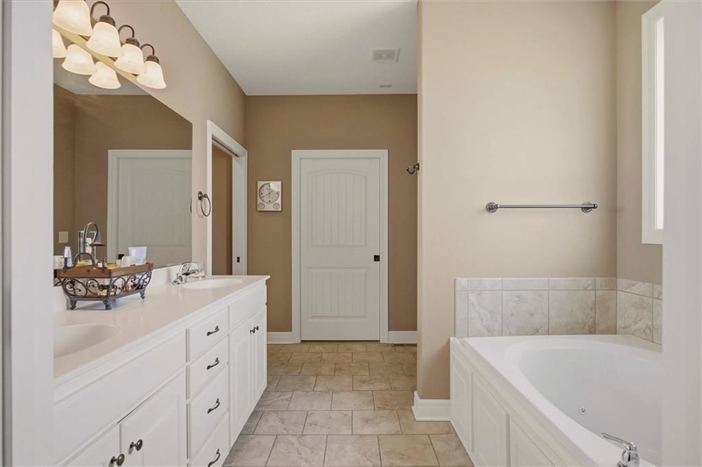 311 Crestview Court — photo 18