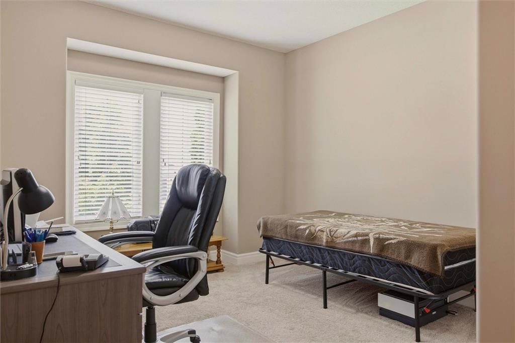 311 Crestview Court — photo 22