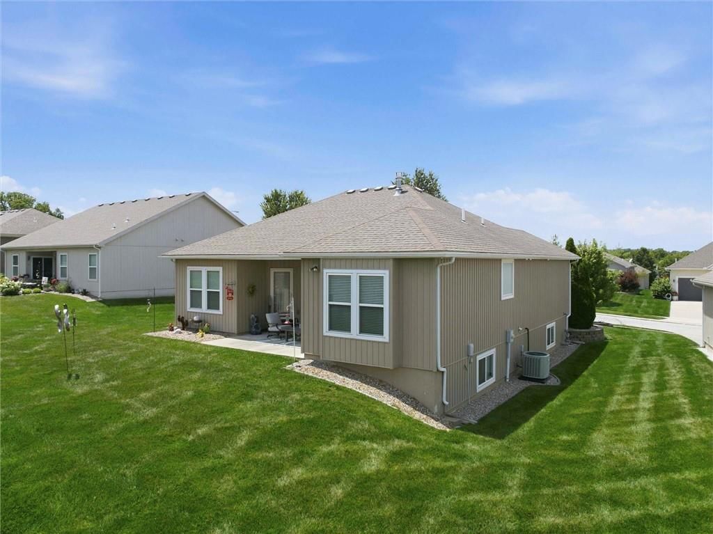 311 Crestview Court — photo 30