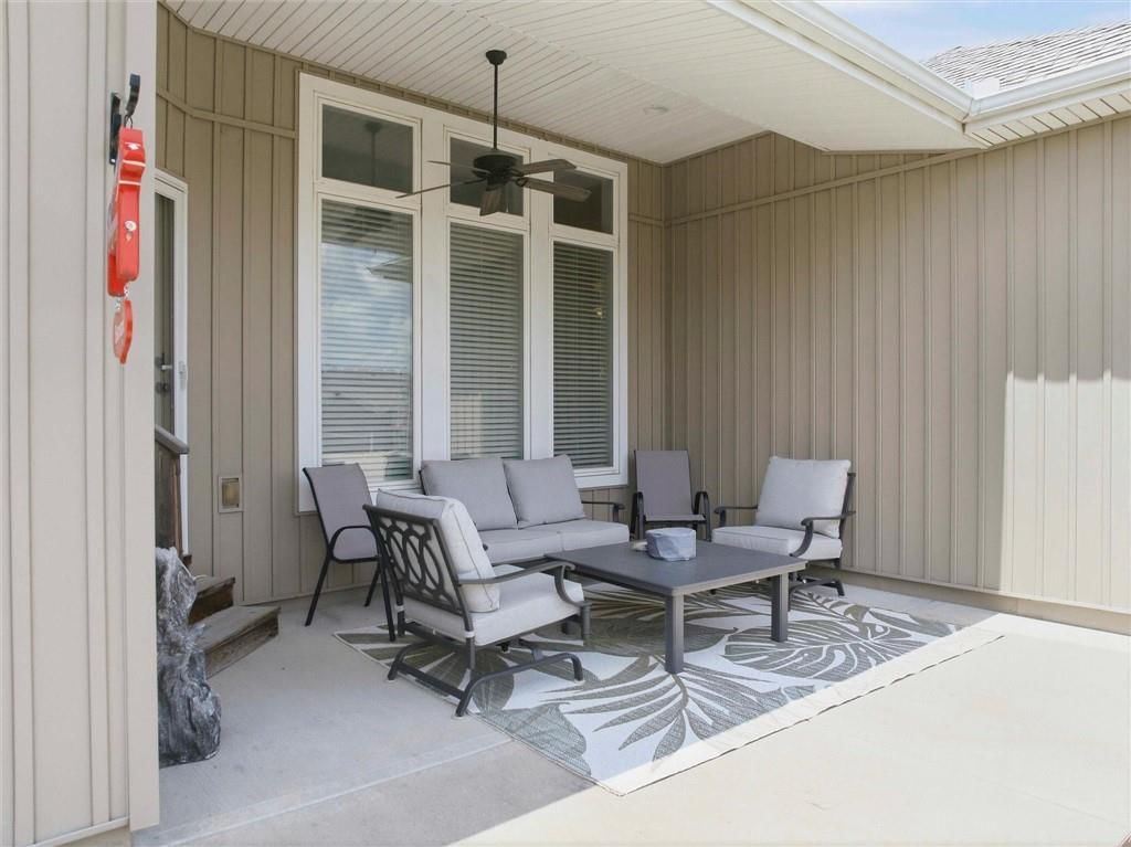 311 Crestview Court — photo 31