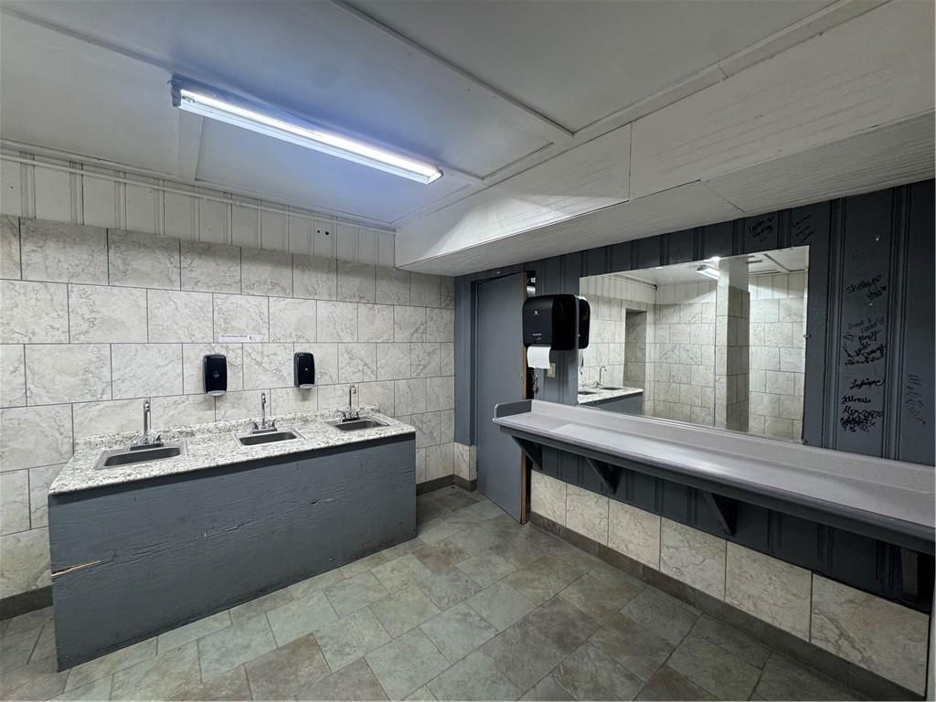 424 N Buchanan Street — photo 12