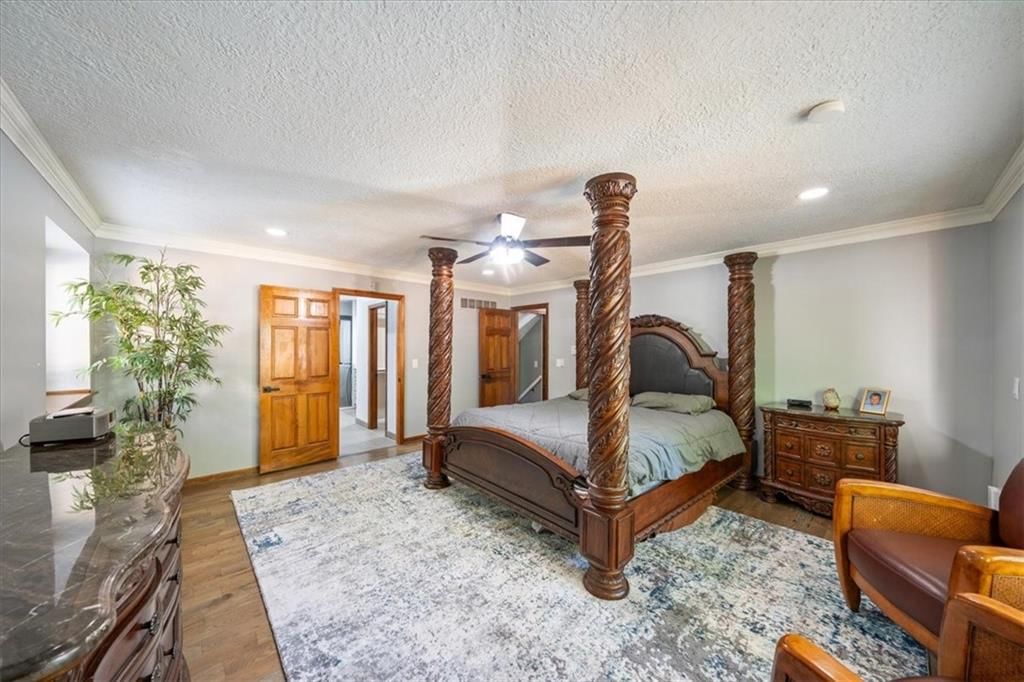 8230 W 99th Street — photo 22