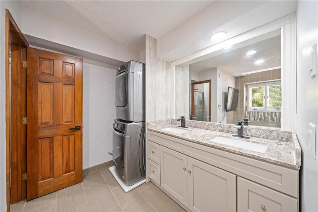 8230 W 99th Street — photo 23