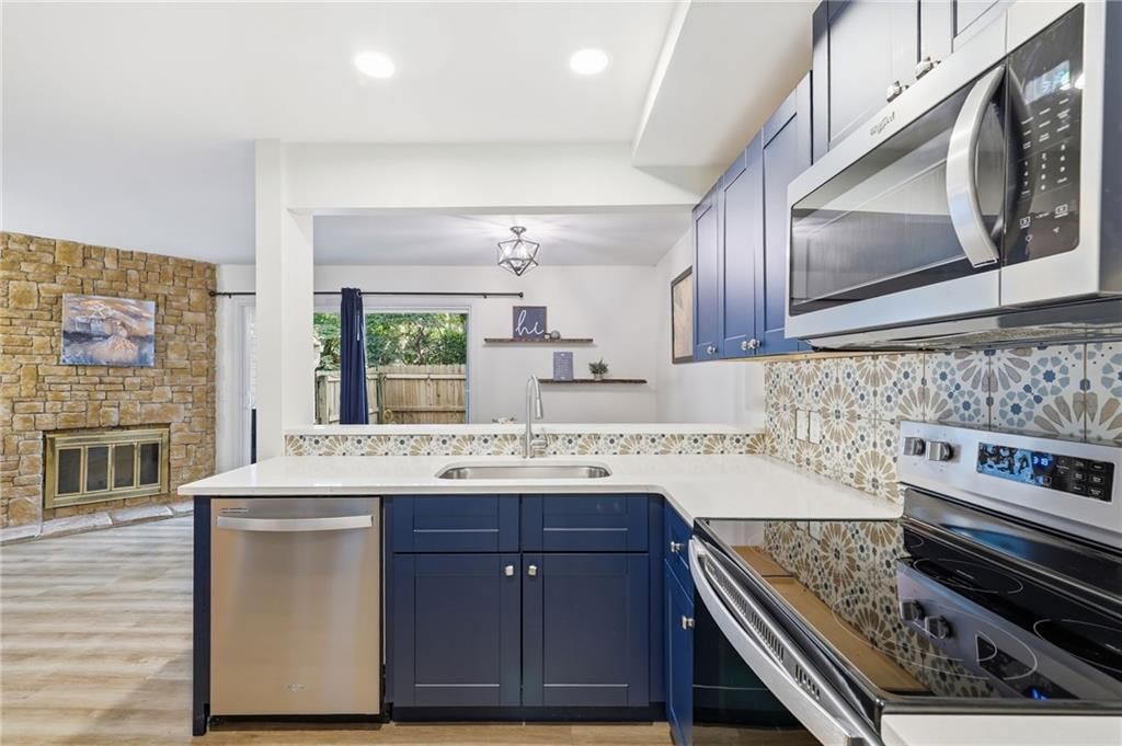 10577 Riley Street — photo 16