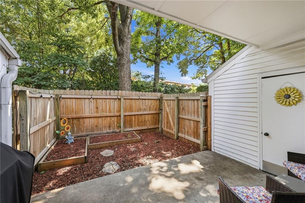 10577 Riley Street — photo 38