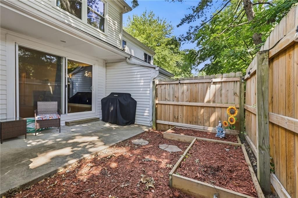 10577 Riley Street — photo 39