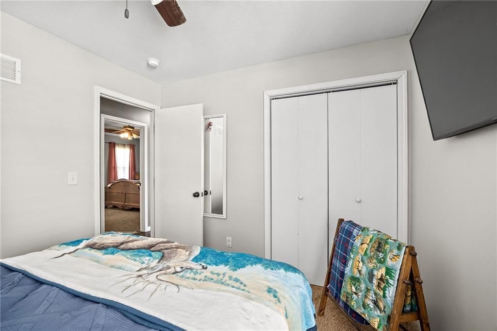 714 Harris Lane — photo 18