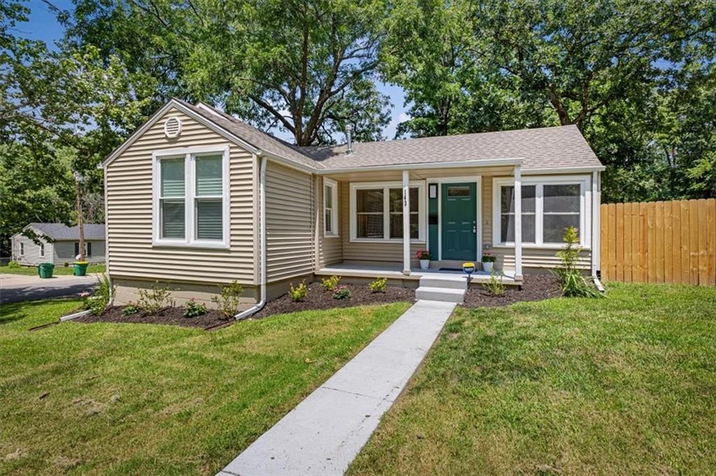 143 Grove Avenue — photo 1