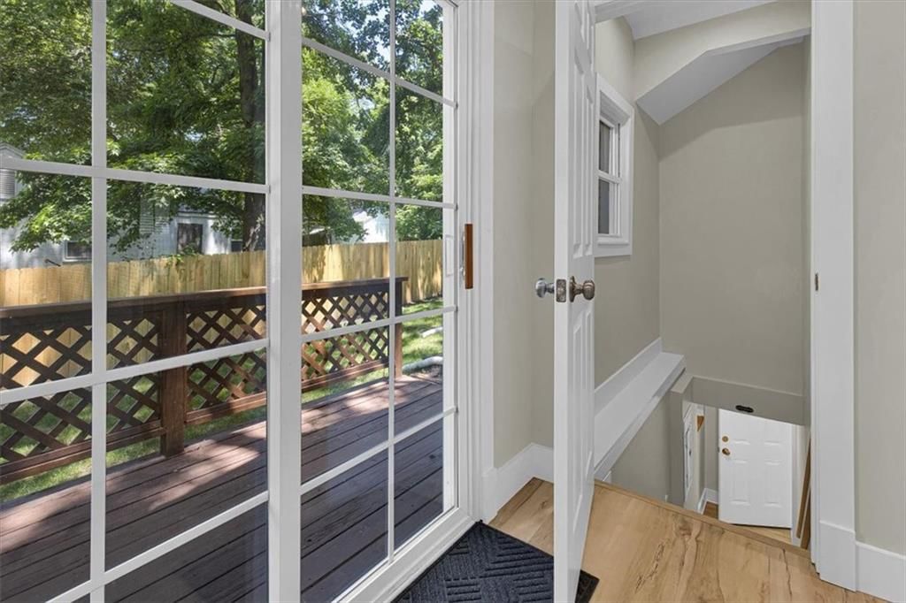143 Grove Avenue — photo 22