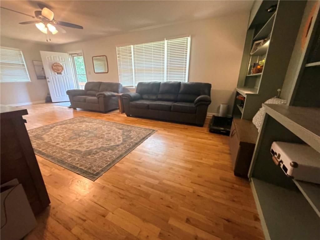 3409 Scott Street — photo 3