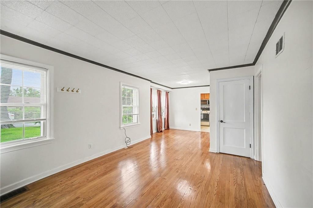8409 NW Hilltop Road — photo 13