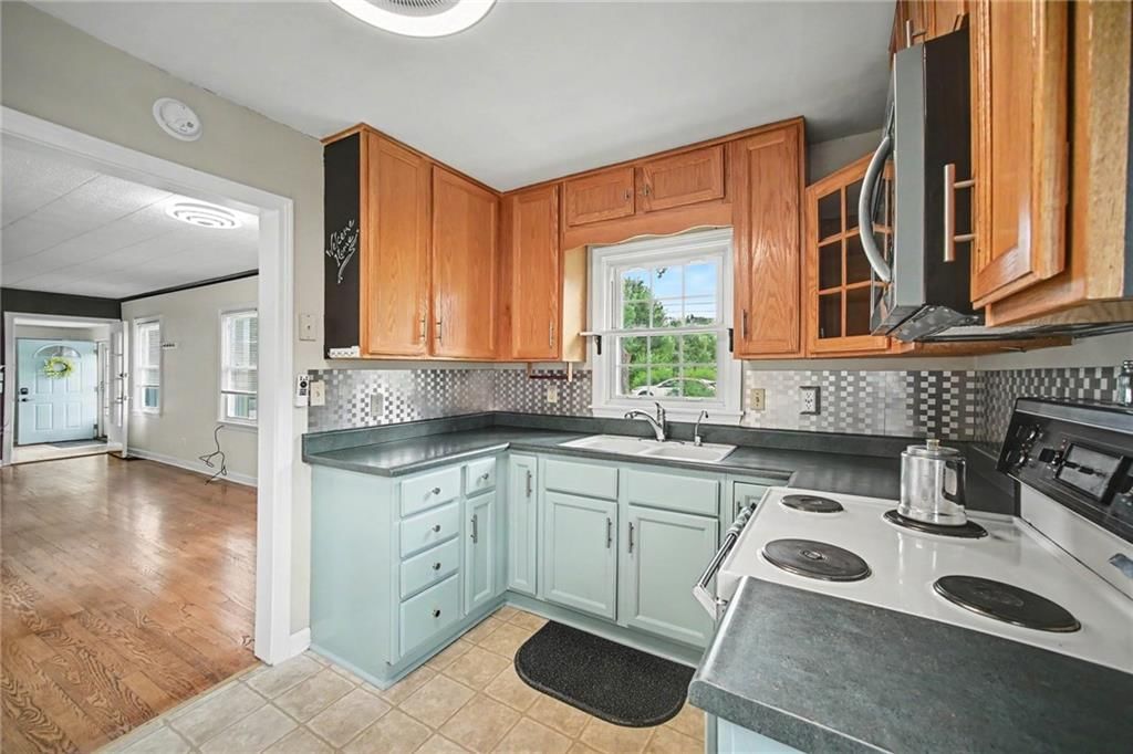 8409 NW Hilltop Road — photo 16