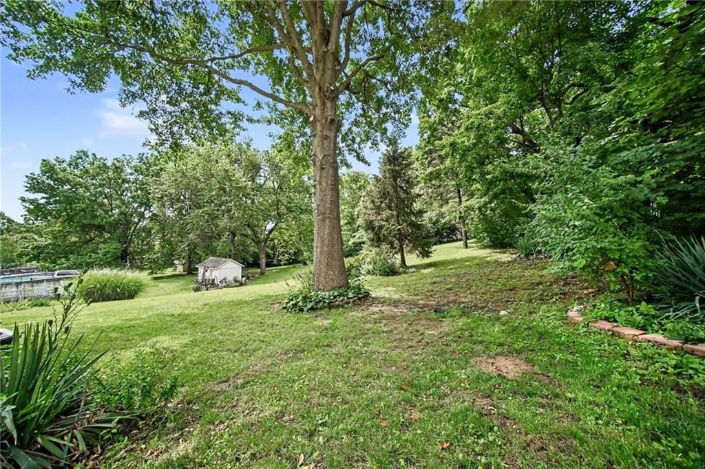 8409 NW Hilltop Road — photo 24