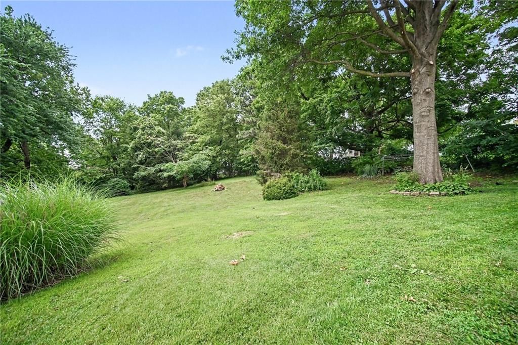 8409 NW Hilltop Road — photo 25
