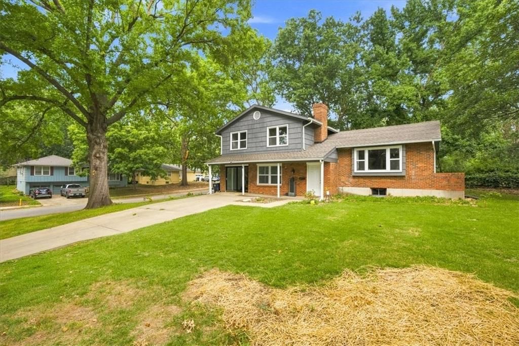 10001 Cambridge Avenue — photo 4