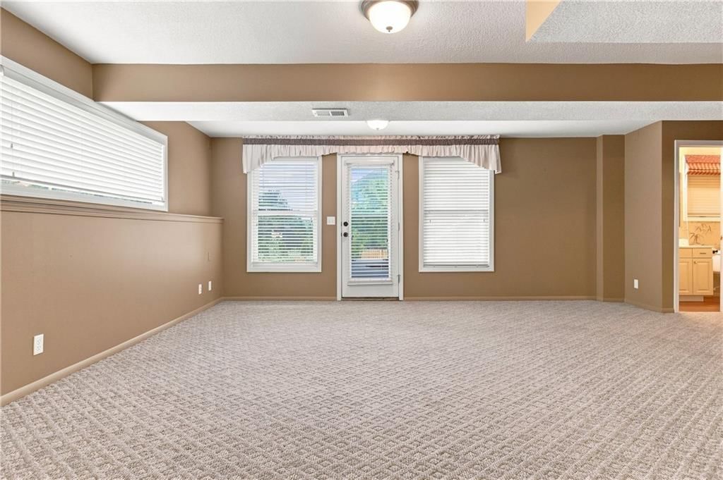 14451 Hayes Street — photo 22