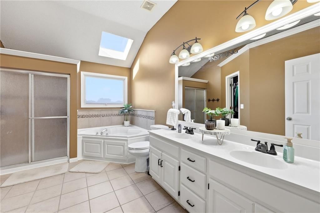 318 Shannon Avenue — photo 37