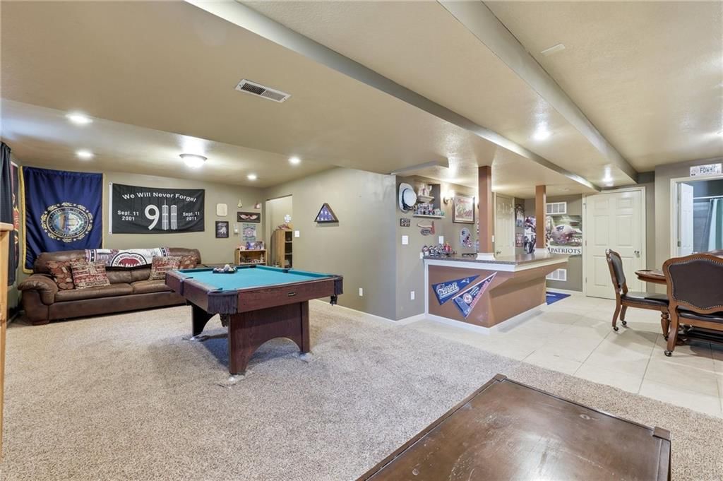 318 Shannon Avenue — photo 42