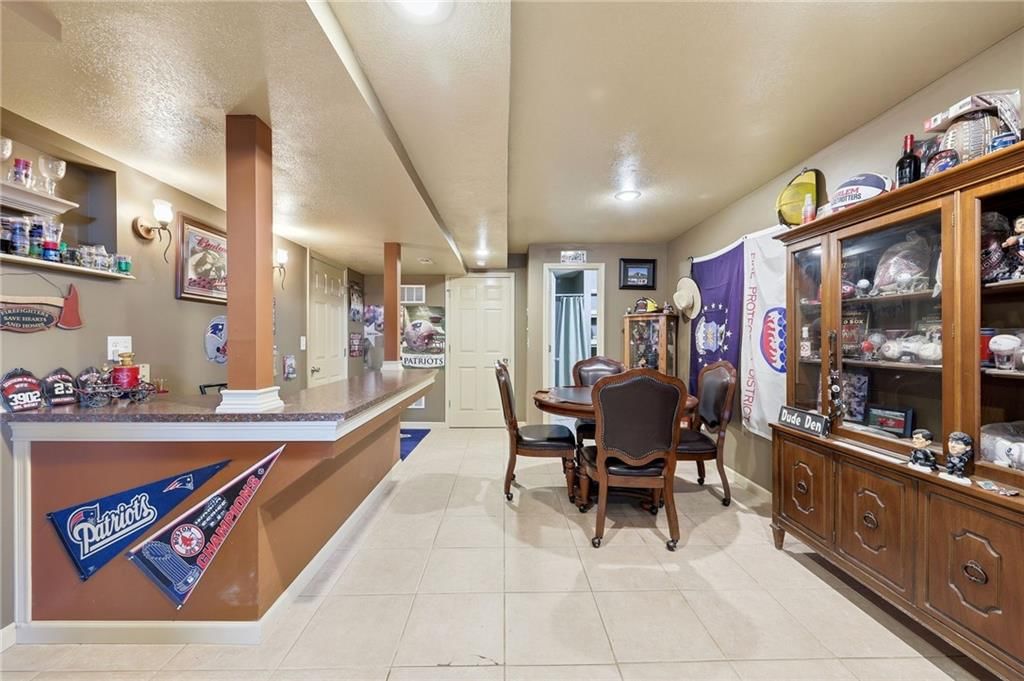 318 Shannon Avenue — photo 44