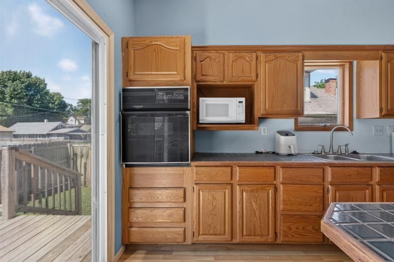 3224 Lafayette Street — photo 22