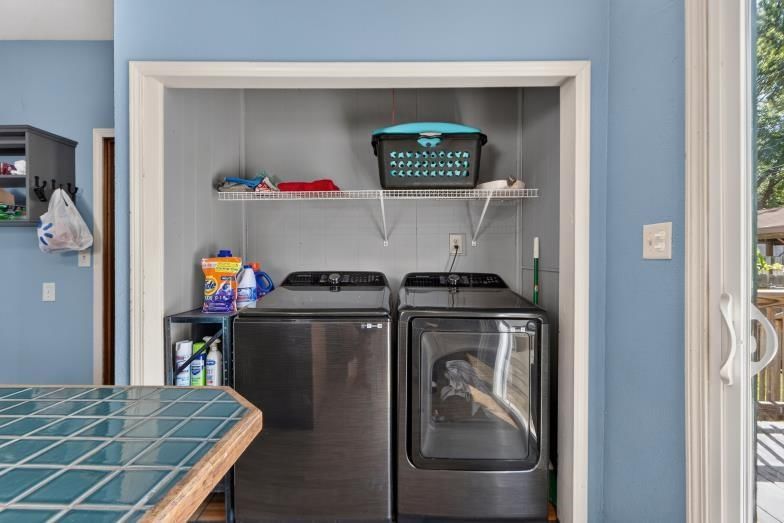 3224 Lafayette Street — photo 23