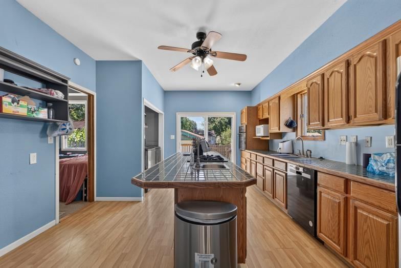 3224 Lafayette Street — photo 30