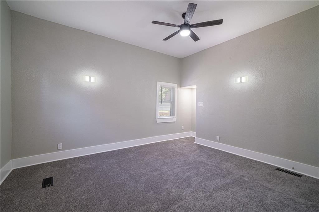 1407 Felix Street — photo 12