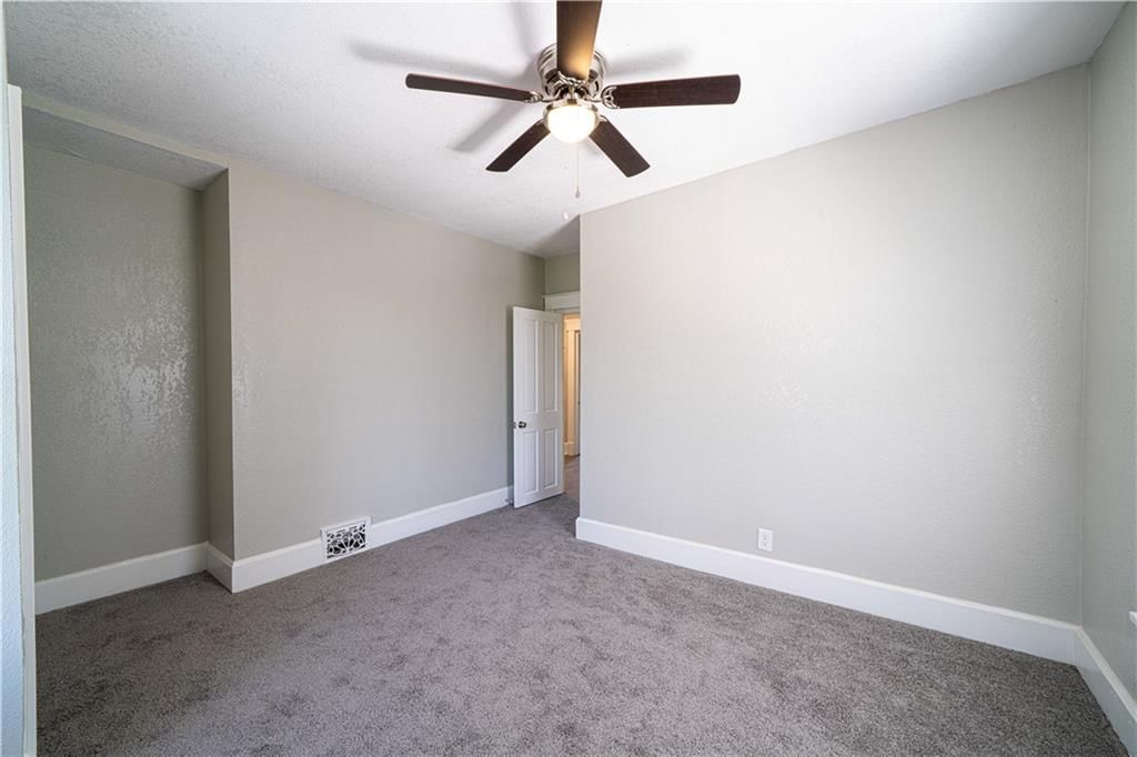 1407 Felix Street — photo 20